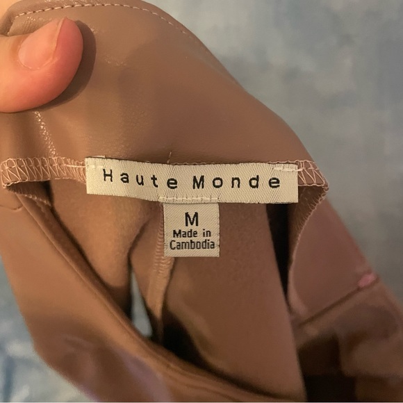 Haute Monde pleather skort - Picture 6 of 7